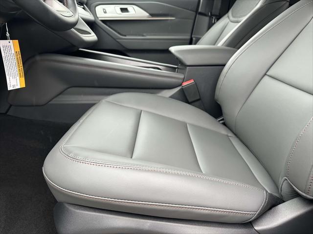 new 2025 Ford Explorer car, priced at $42,158