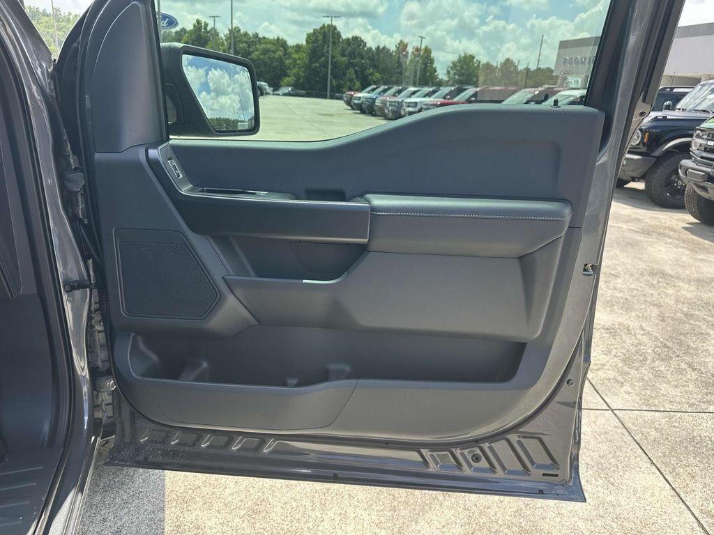 new 2025 Ford F-150 car, priced at $46,918