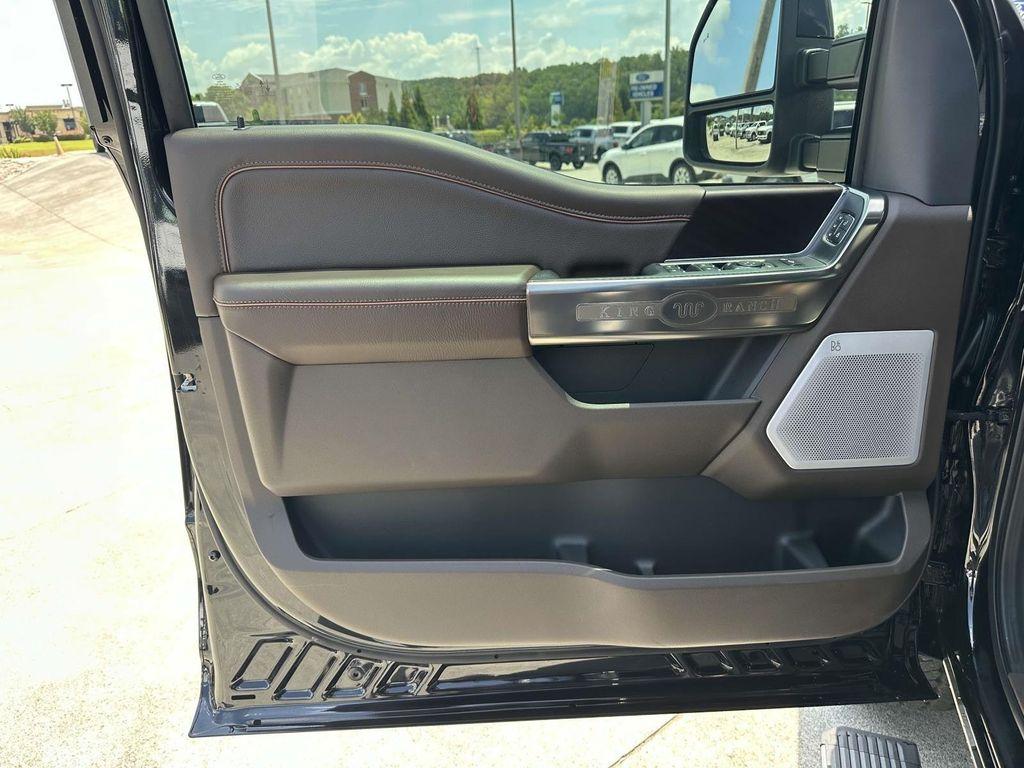 new 2025 Ford F-250 car, priced at $90,013