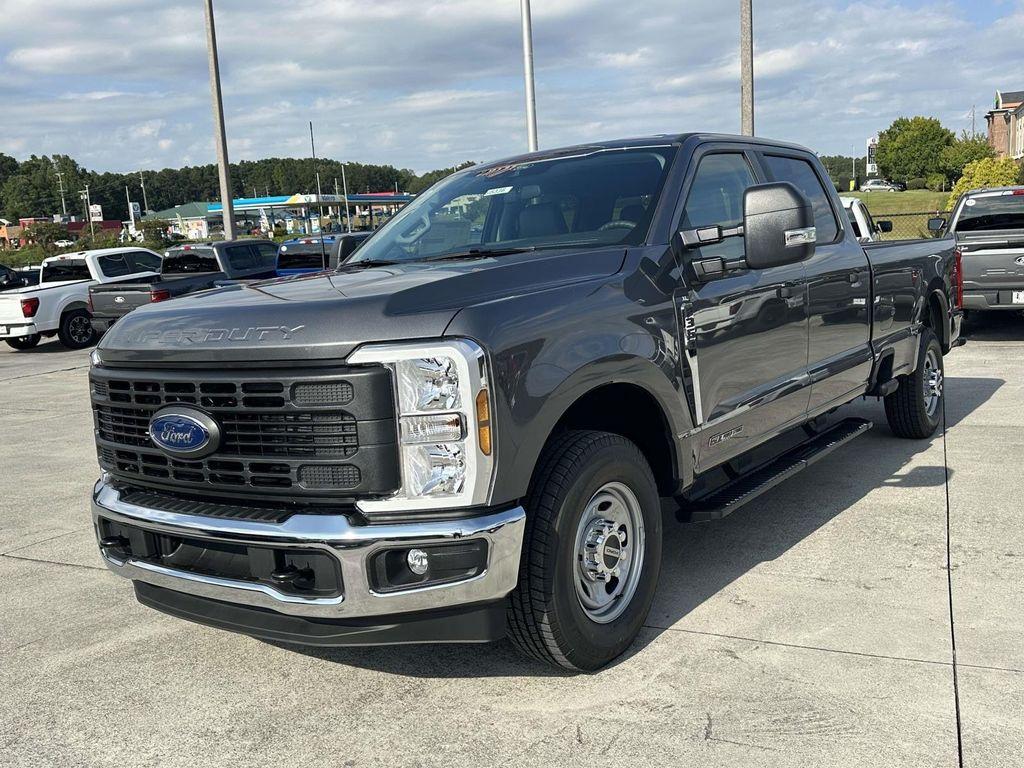 new 2026 Ford F-350 car, priced at $62,608