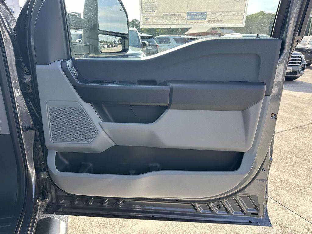 new 2026 Ford F-350 car, priced at $62,608