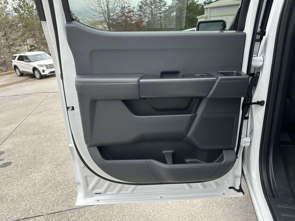 new 2025 Ford F-150 car, priced at $45,123
