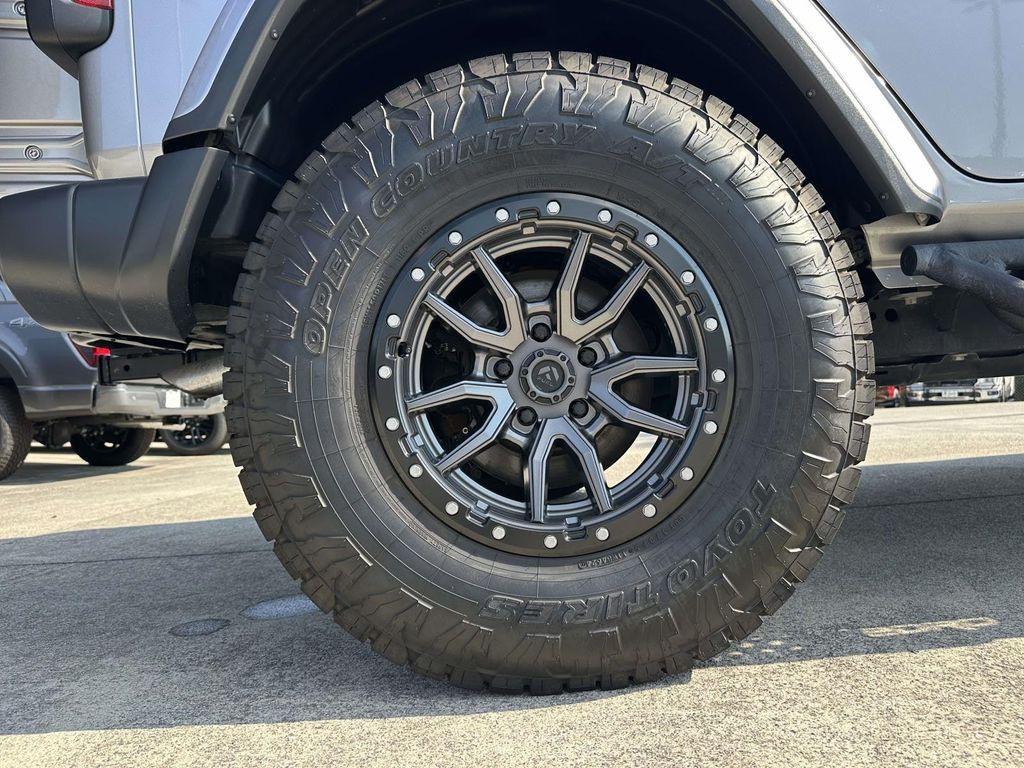 used 2018 Jeep Wrangler Unlimited car, priced at $32,091