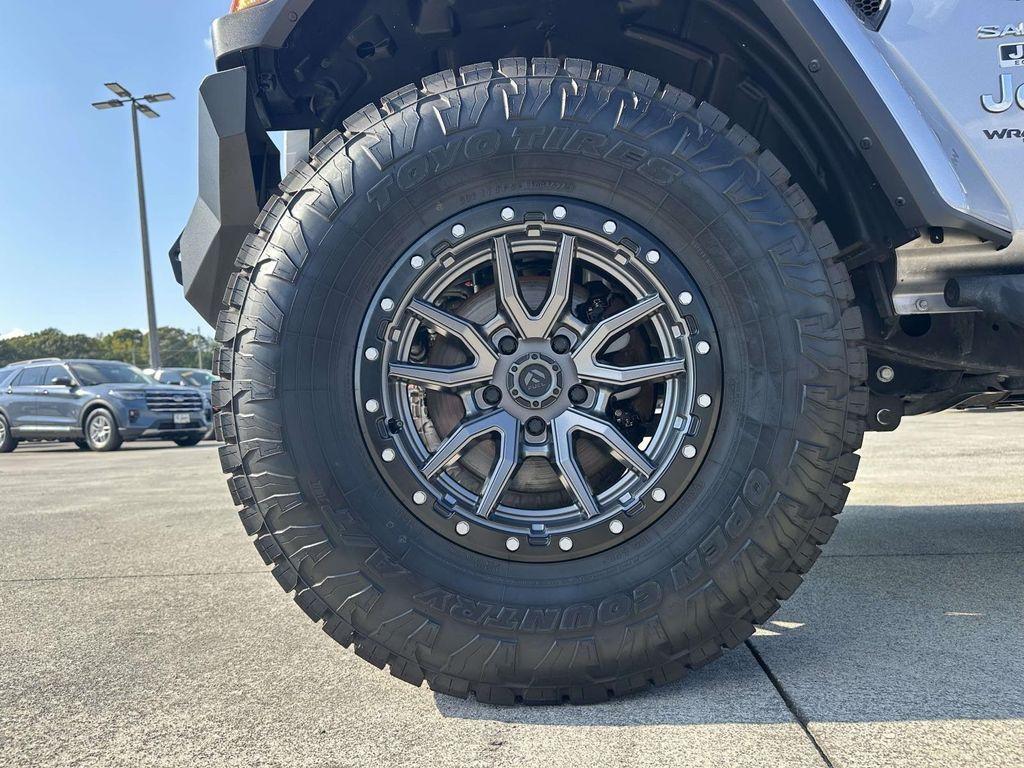 used 2018 Jeep Wrangler Unlimited car, priced at $32,091