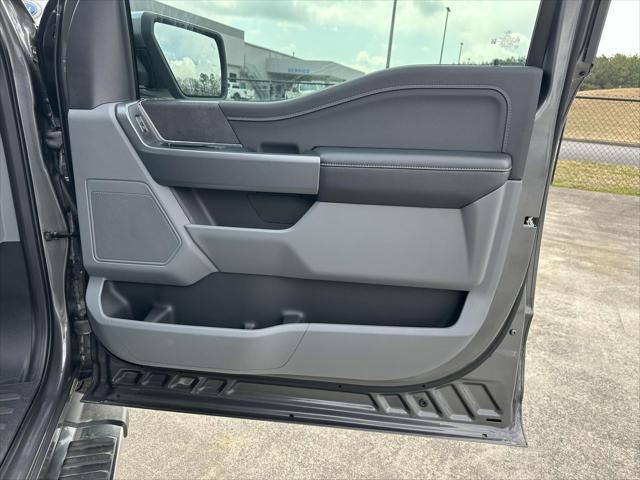 new 2024 Ford F-150 car, priced at $52,728