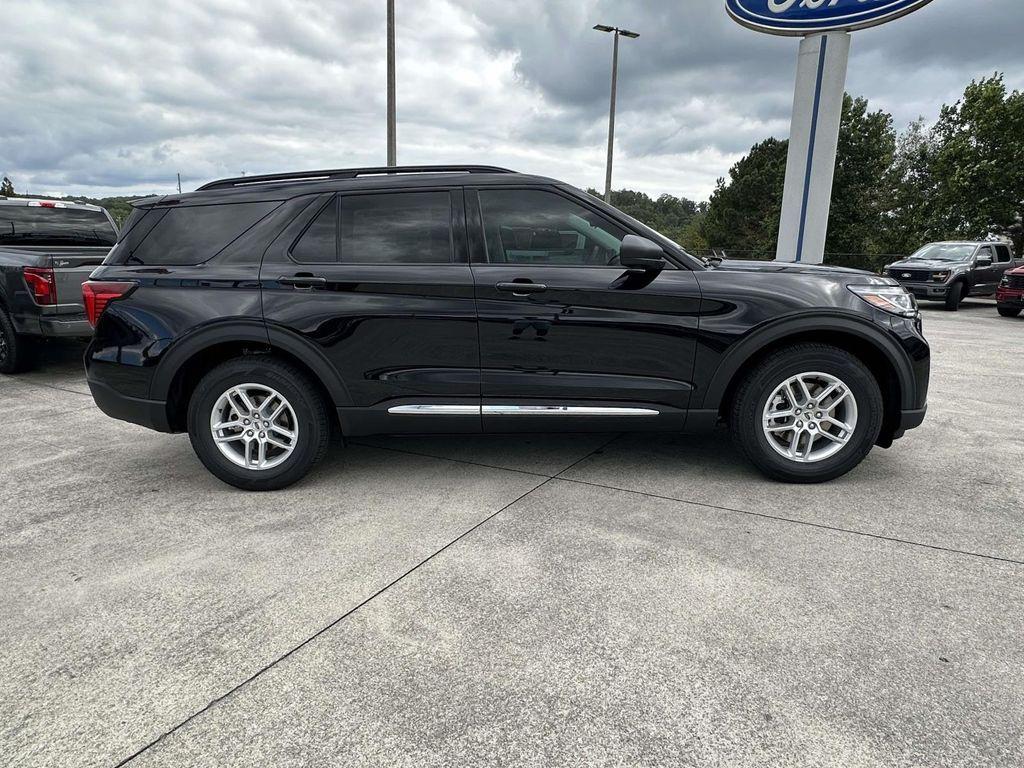 new 2025 Ford Explorer car, priced at $42,418