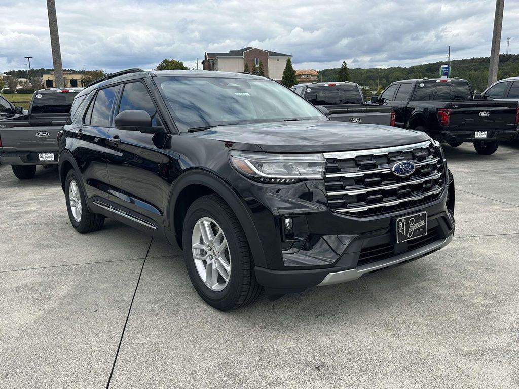 new 2025 Ford Explorer car, priced at $42,418