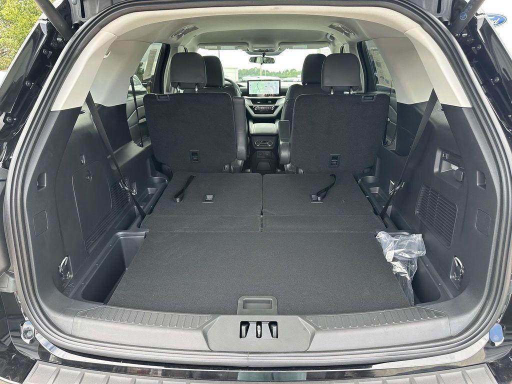 new 2025 Ford Explorer car, priced at $42,418