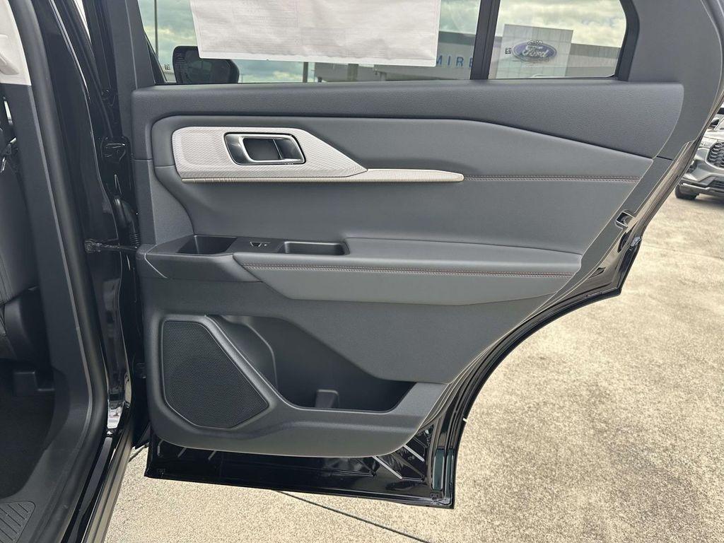 new 2025 Ford Explorer car, priced at $42,418