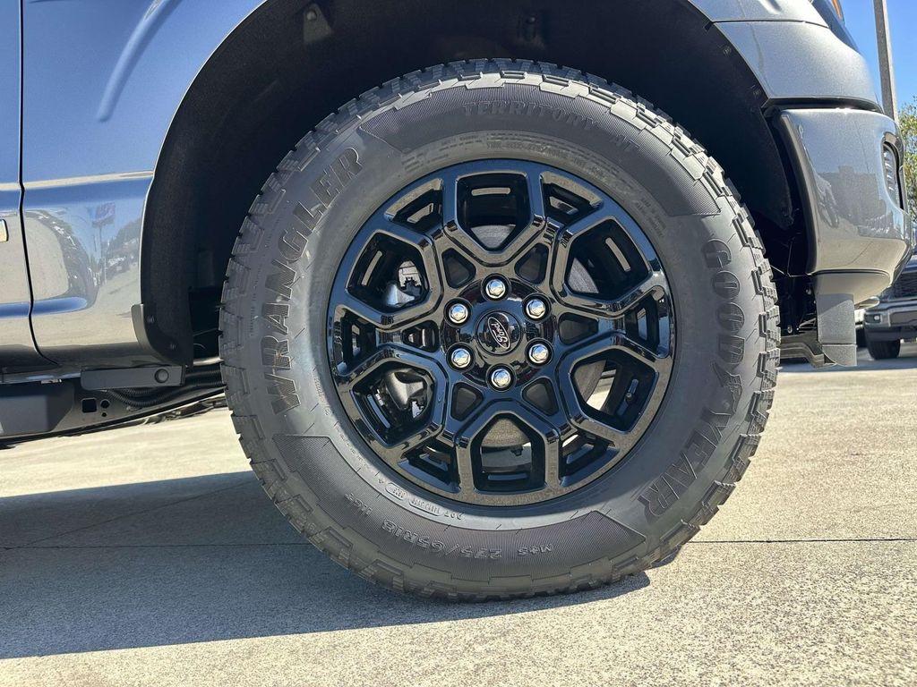 new 2025 Ford F-150 car, priced at $56,678