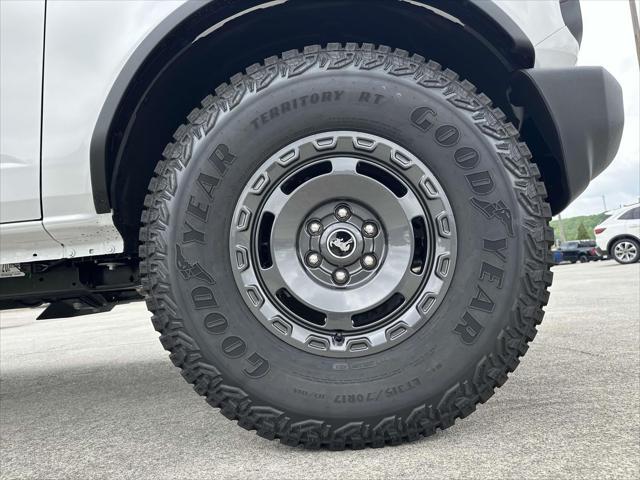 new 2025 Ford Bronco car, priced at $44,948