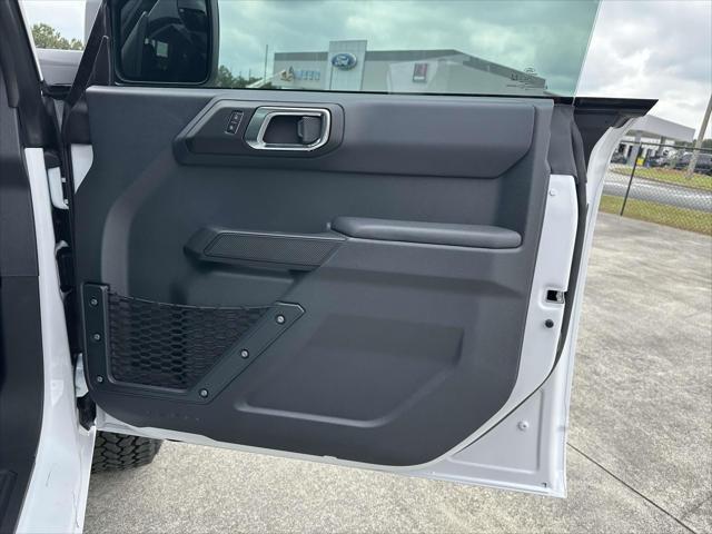 new 2025 Ford Bronco car, priced at $44,948