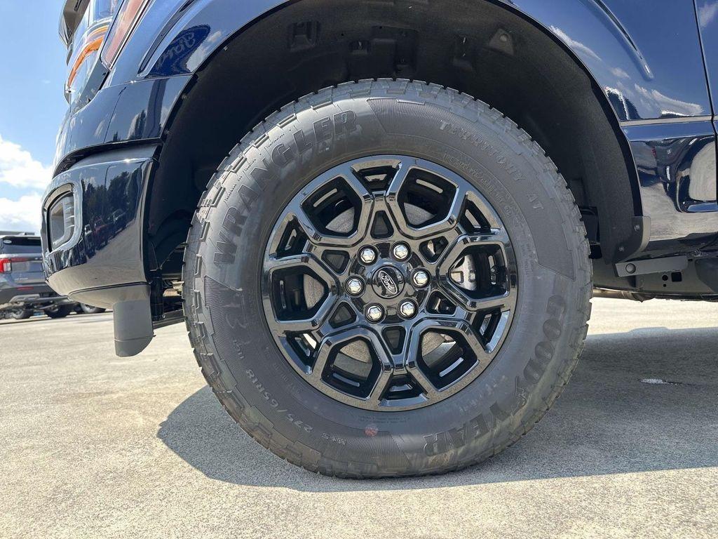 new 2025 Ford F-150 car, priced at $52,038
