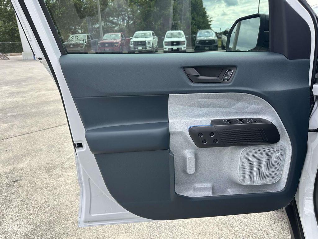 new 2025 Ford Maverick car, priced at $34,518