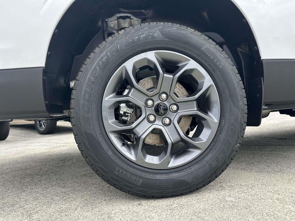 new 2025 Ford Maverick car, priced at $34,518