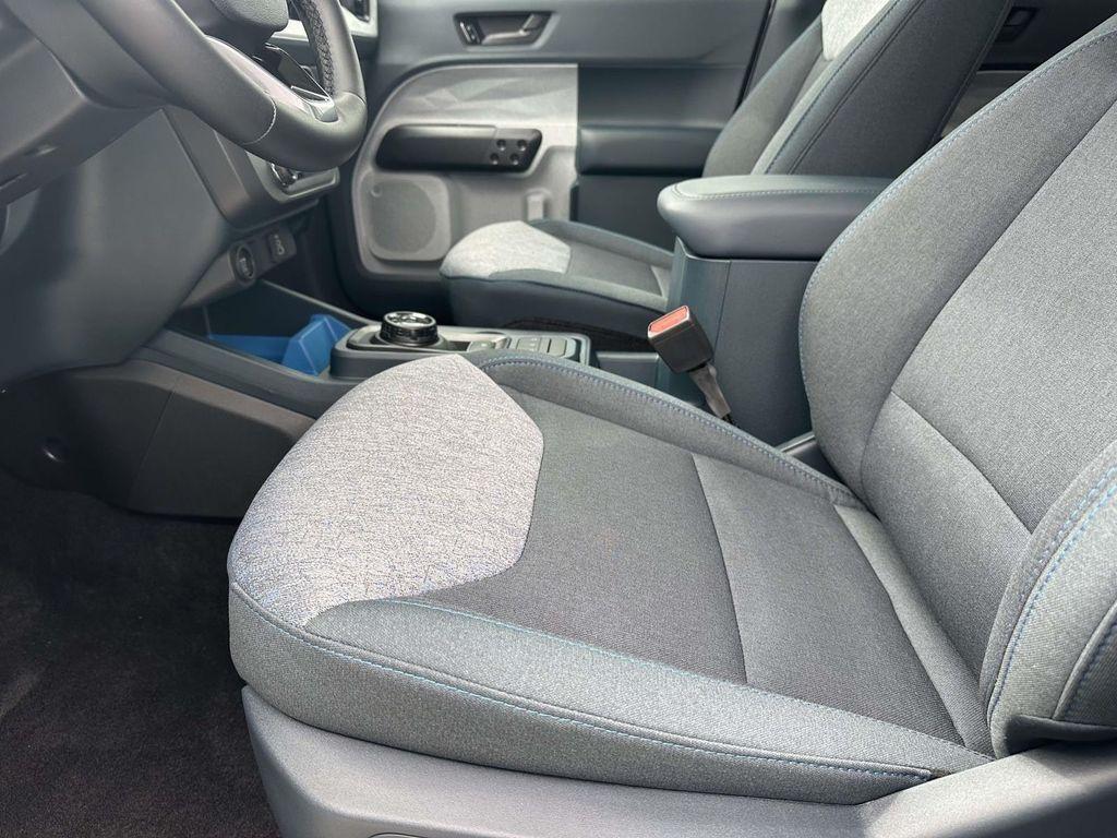 new 2025 Ford Maverick car, priced at $34,518