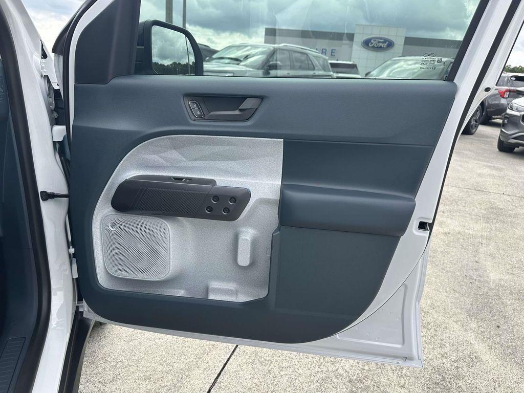 new 2025 Ford Maverick car, priced at $34,518