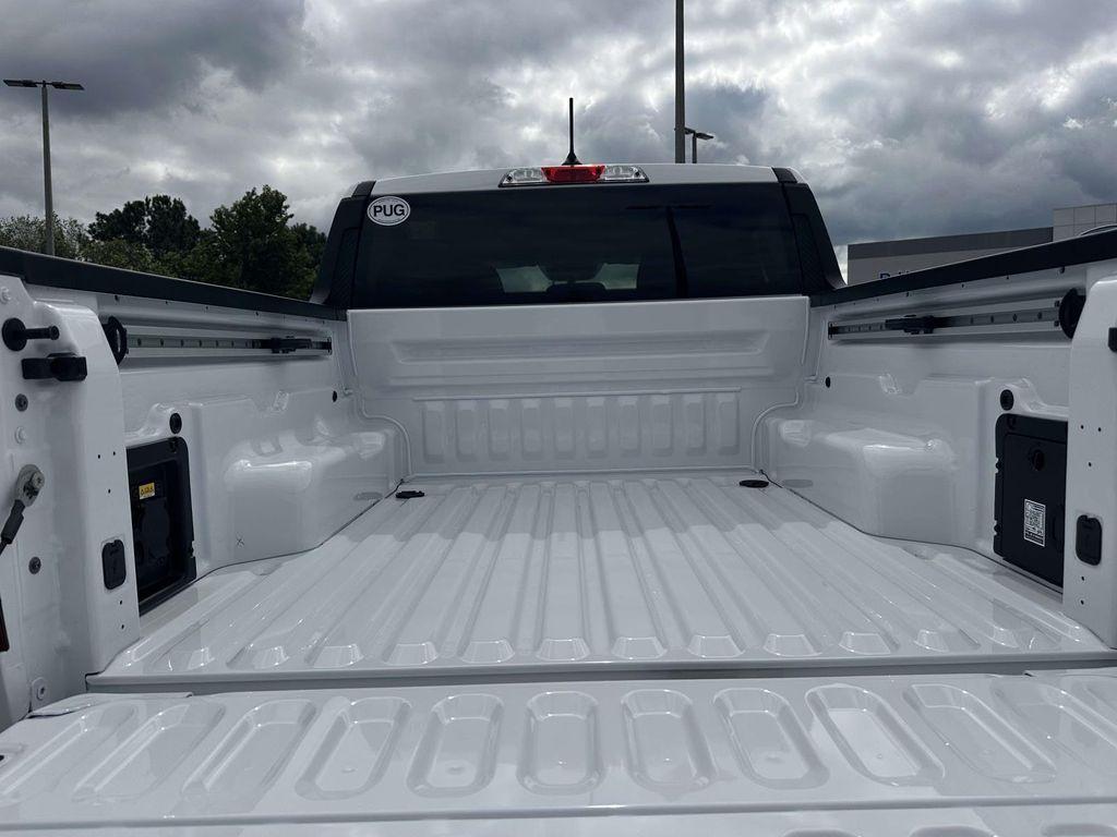 new 2025 Ford Maverick car, priced at $34,518