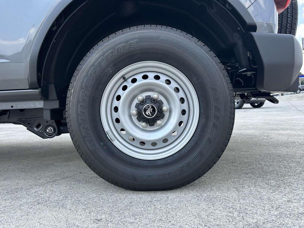 new 2025 Ford Bronco car, priced at $39,883