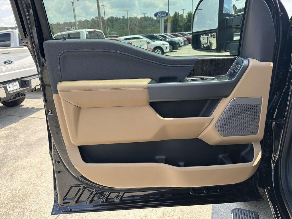 new 2025 Ford F-250 car, priced at $84,773