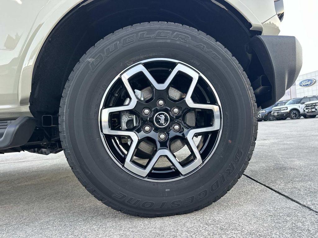 new 2025 Ford Bronco car, priced at $49,863