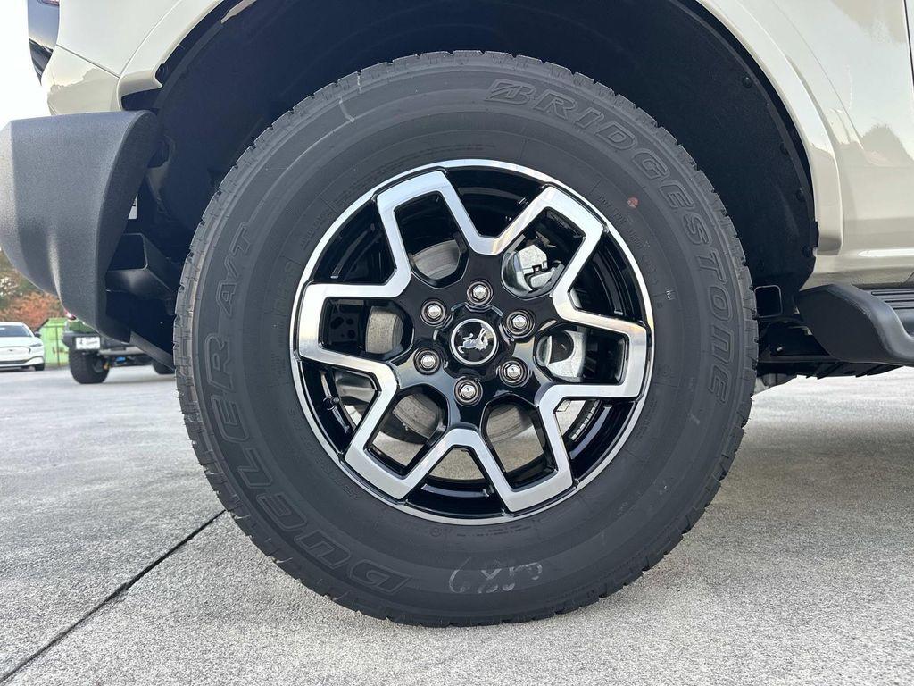 new 2025 Ford Bronco car, priced at $49,863