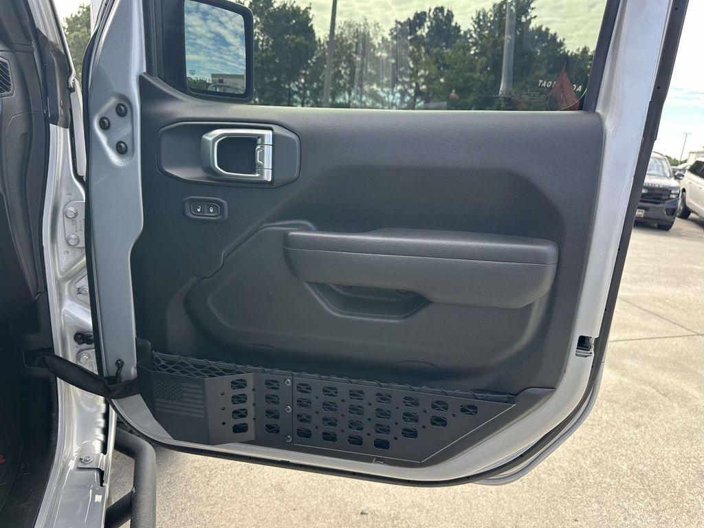 used 2023 Jeep Wrangler car, priced at $40,093