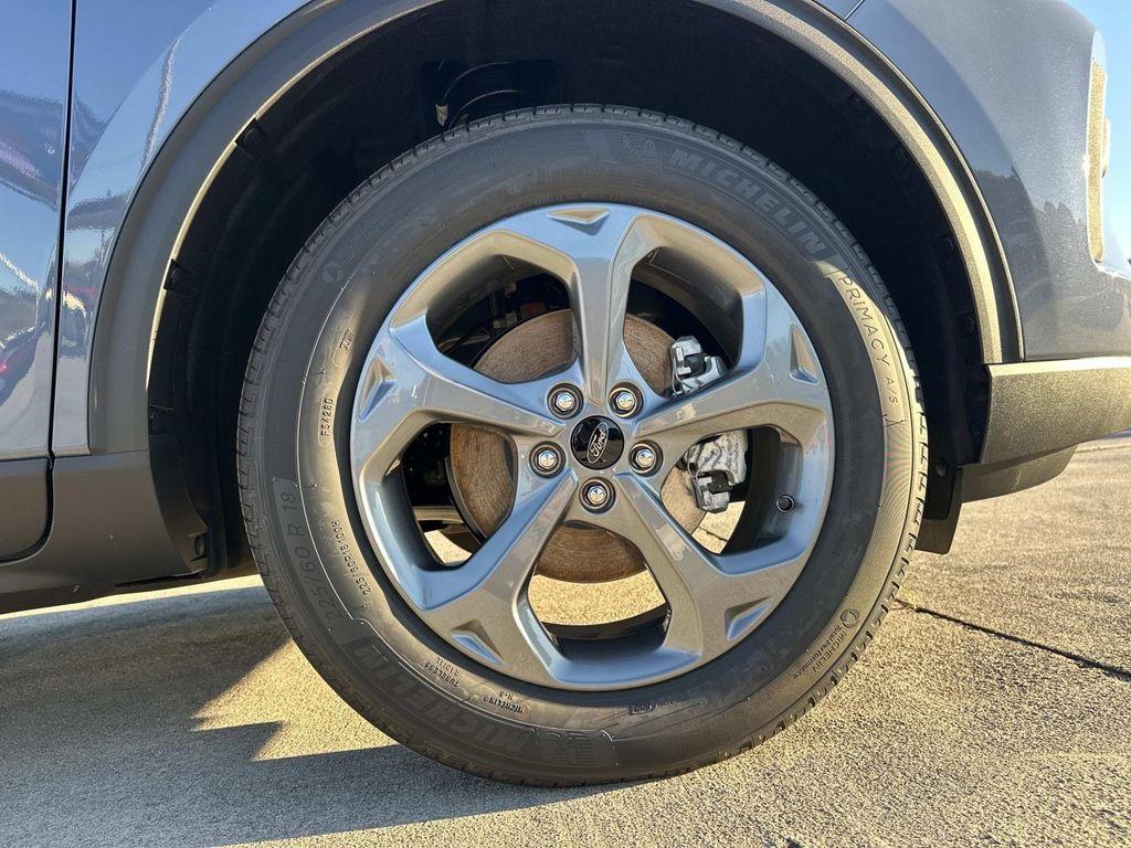 new 2026 Ford Escape car, priced at $36,513