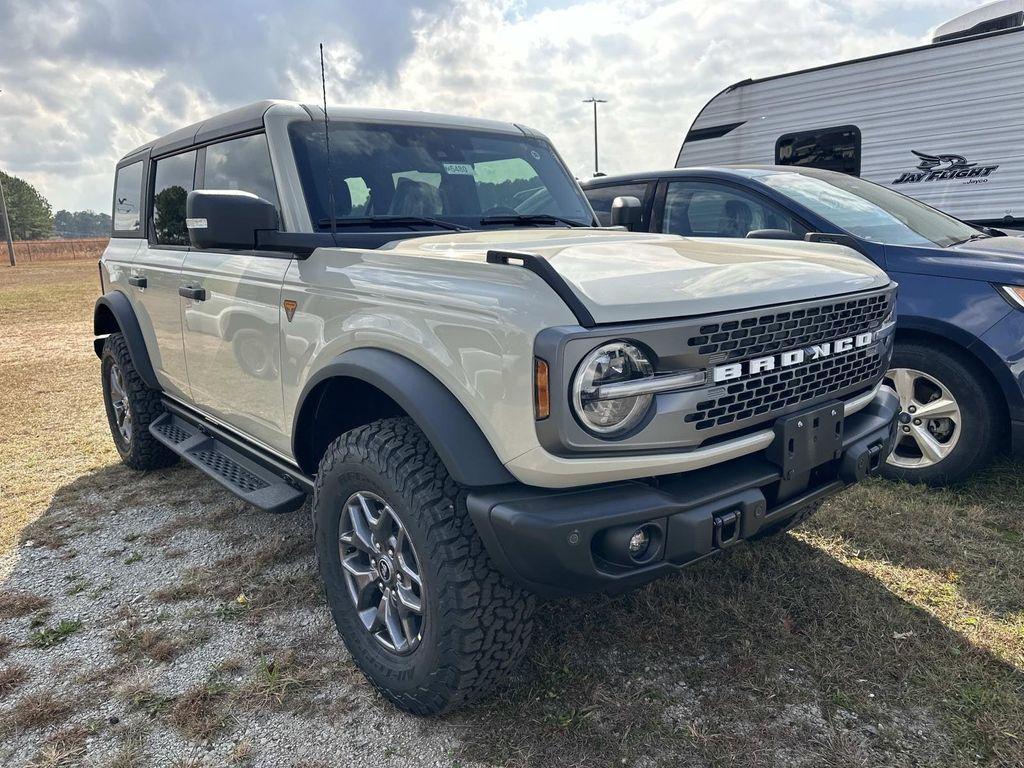 new 2025 Ford Bronco car, priced at $61,368