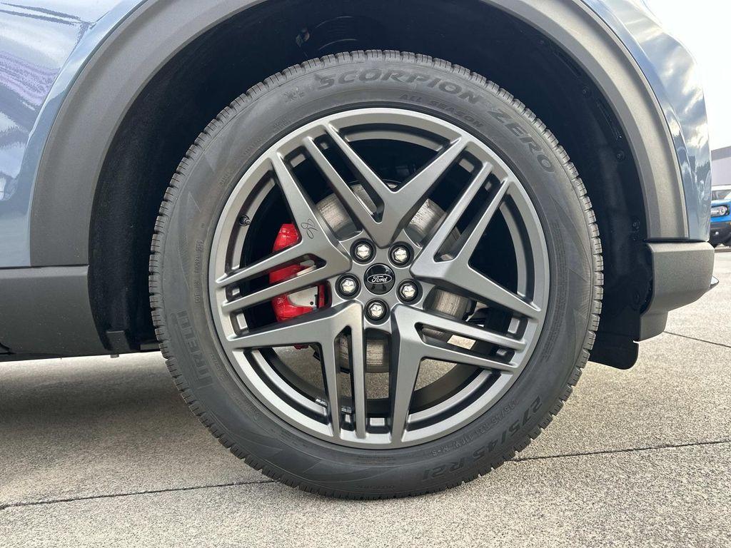 new 2026 Ford Explorer car, priced at $58,678