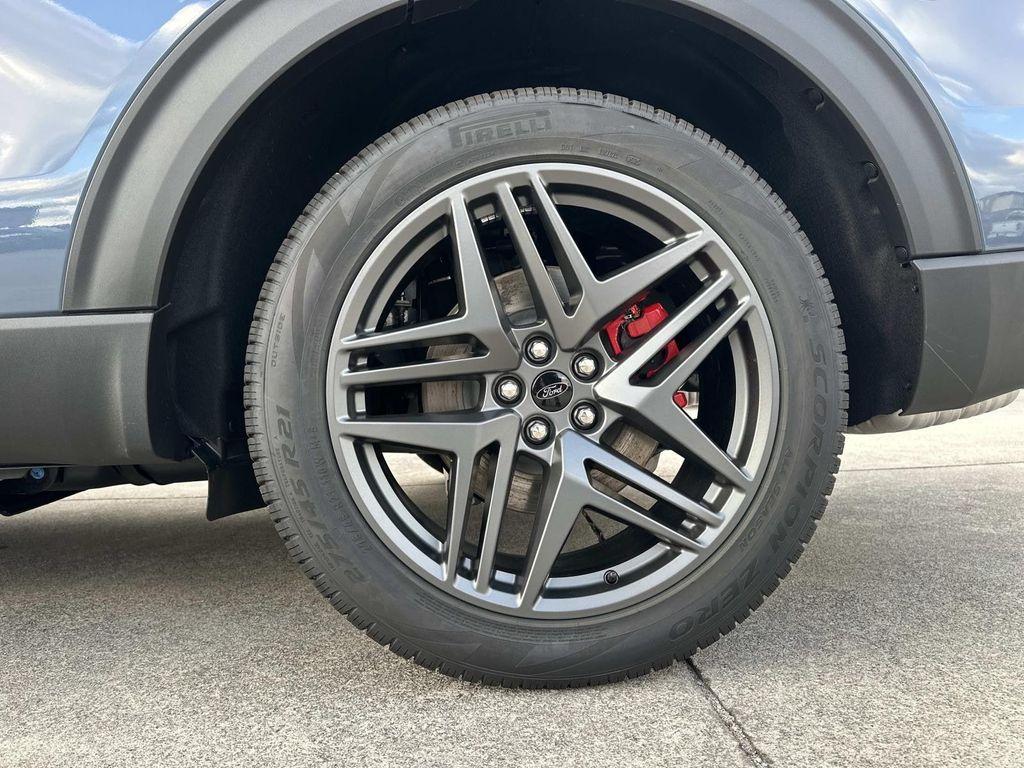 new 2026 Ford Explorer car, priced at $58,678