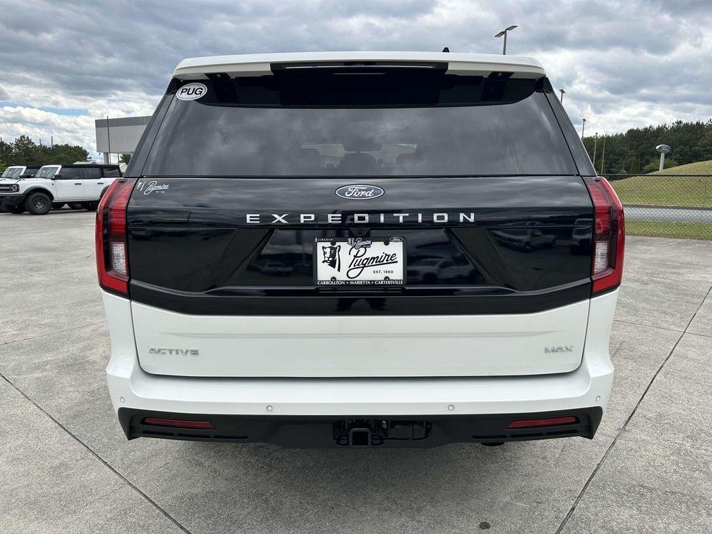 new 2025 Ford Expedition Max car, priced at $68,343
