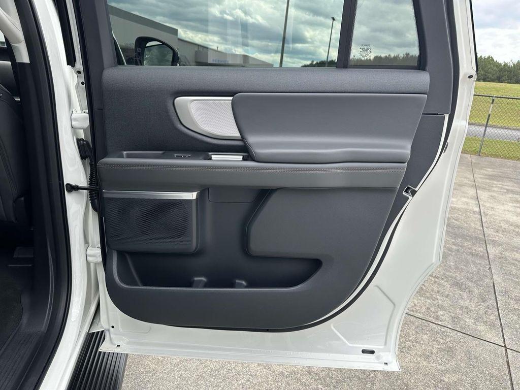 new 2025 Ford Expedition Max car, priced at $68,343