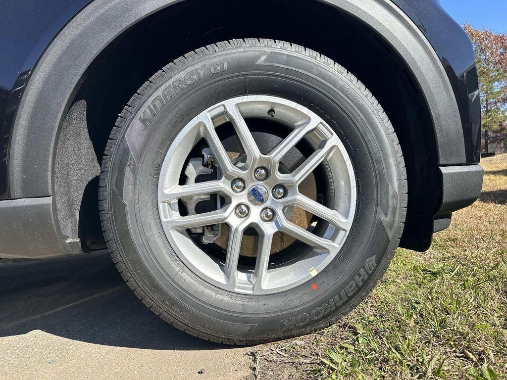new 2026 Ford Explorer car, priced at $43,668