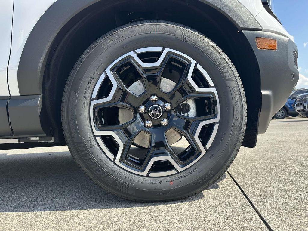 new 2025 Ford Bronco Sport car, priced at $38,763