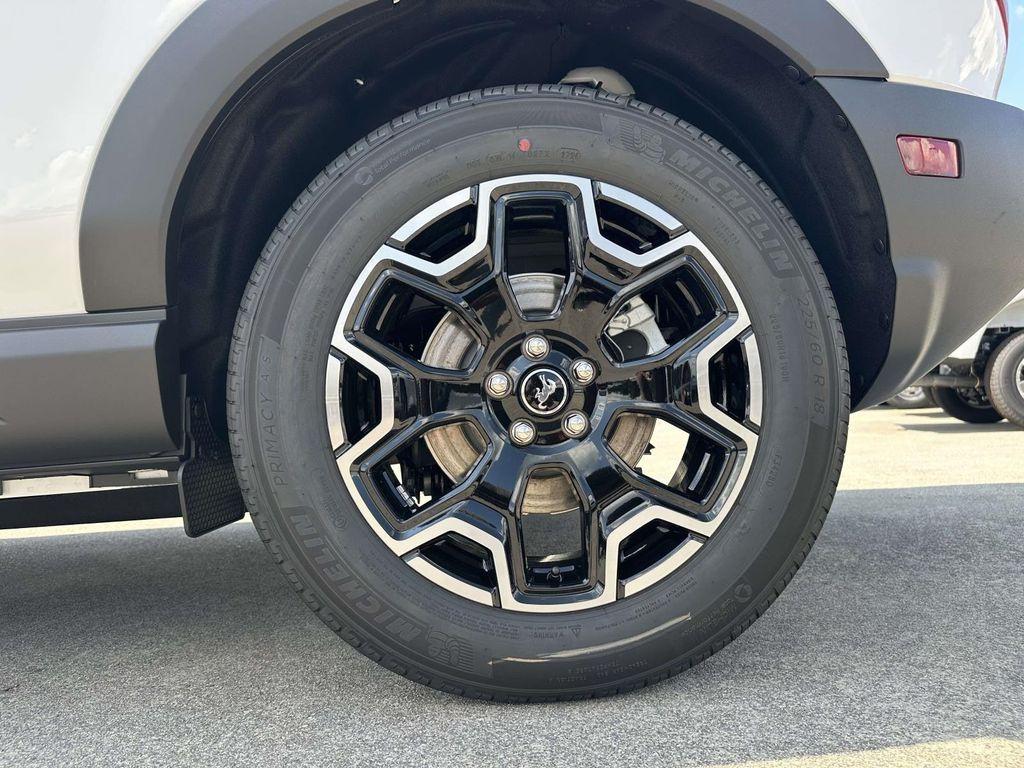 new 2025 Ford Bronco Sport car, priced at $38,763