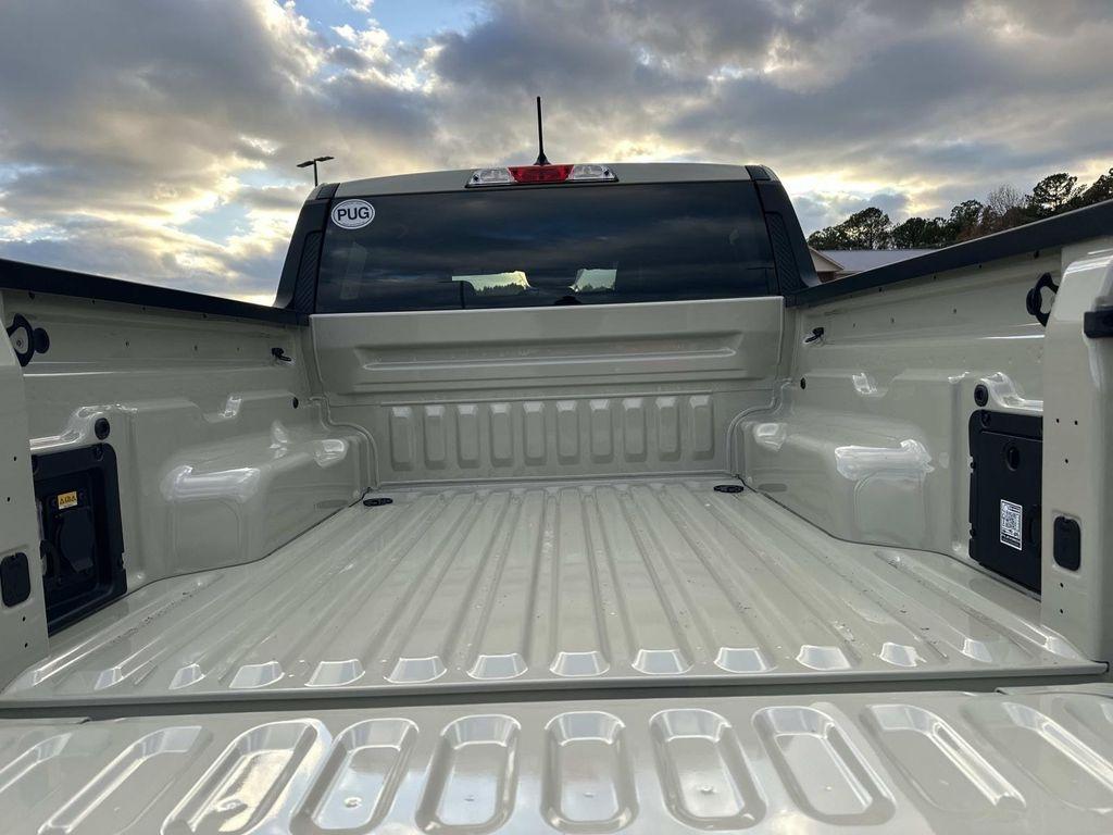 new 2025 Ford Maverick car, priced at $32,023