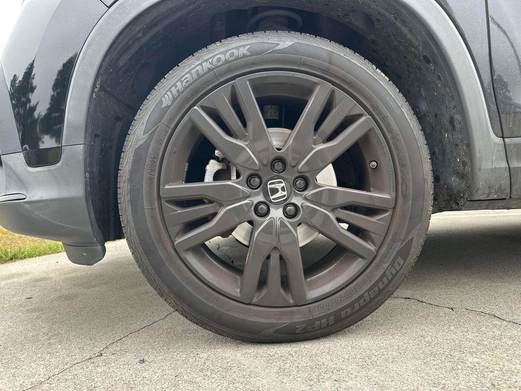 used 2021 Honda Pilot car, priced at $25,089