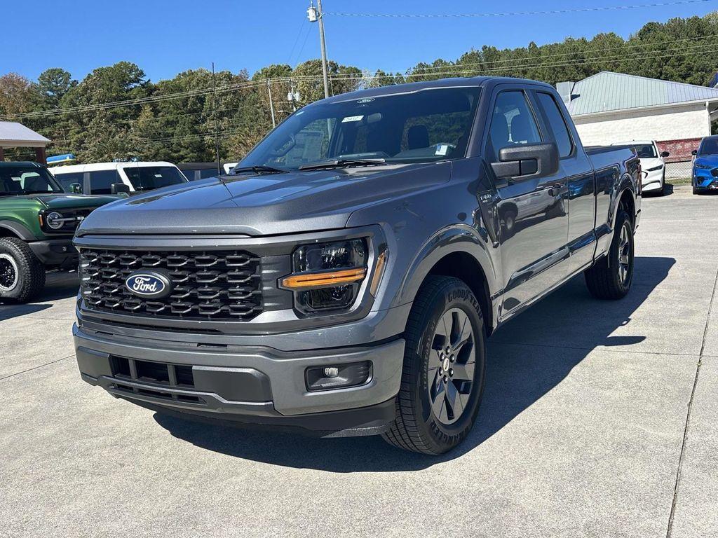 new 2025 Ford F-150 car, priced at $41,988