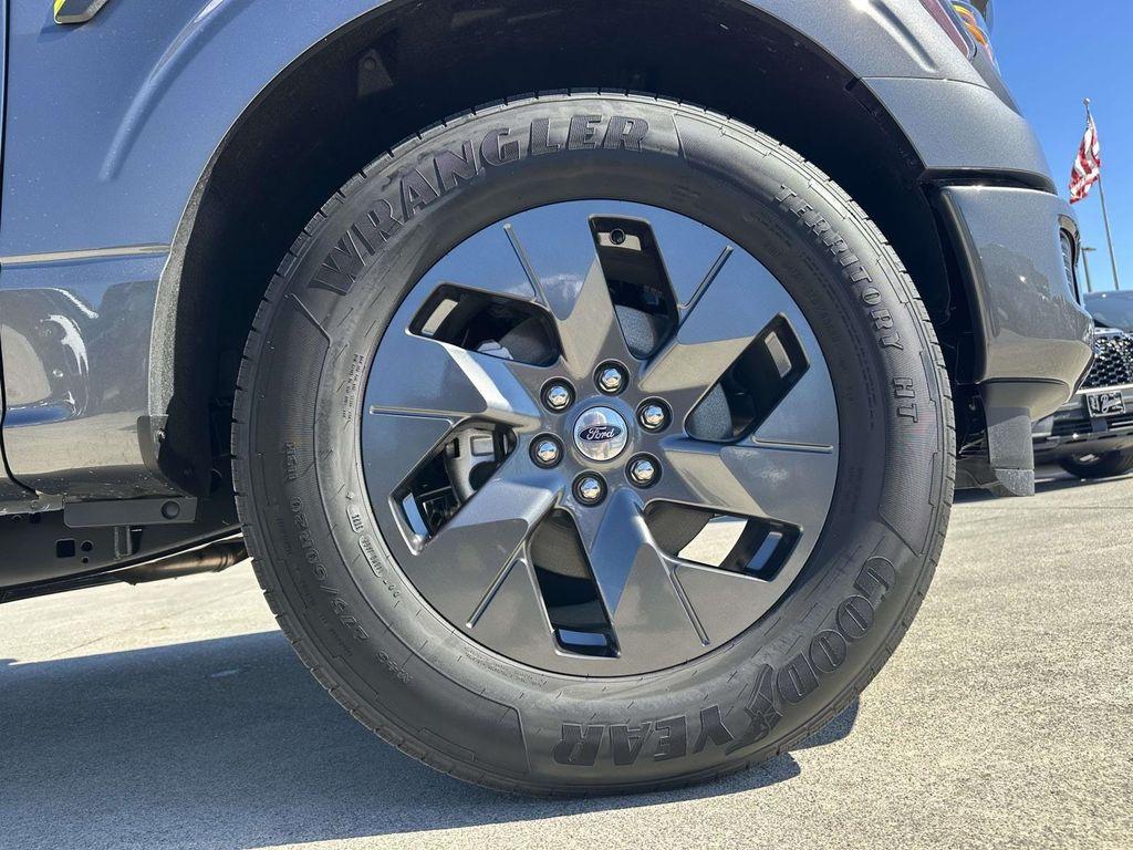 new 2025 Ford F-150 car, priced at $41,988