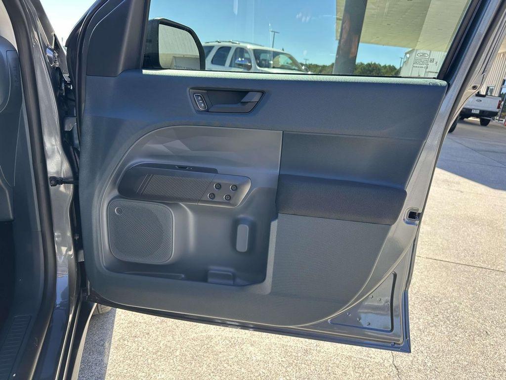 new 2025 Ford Maverick car, priced at $27,438