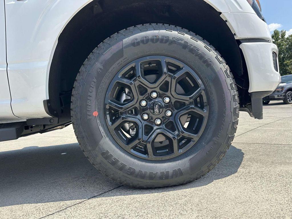 new 2025 Ford F-150 car, priced at $52,038
