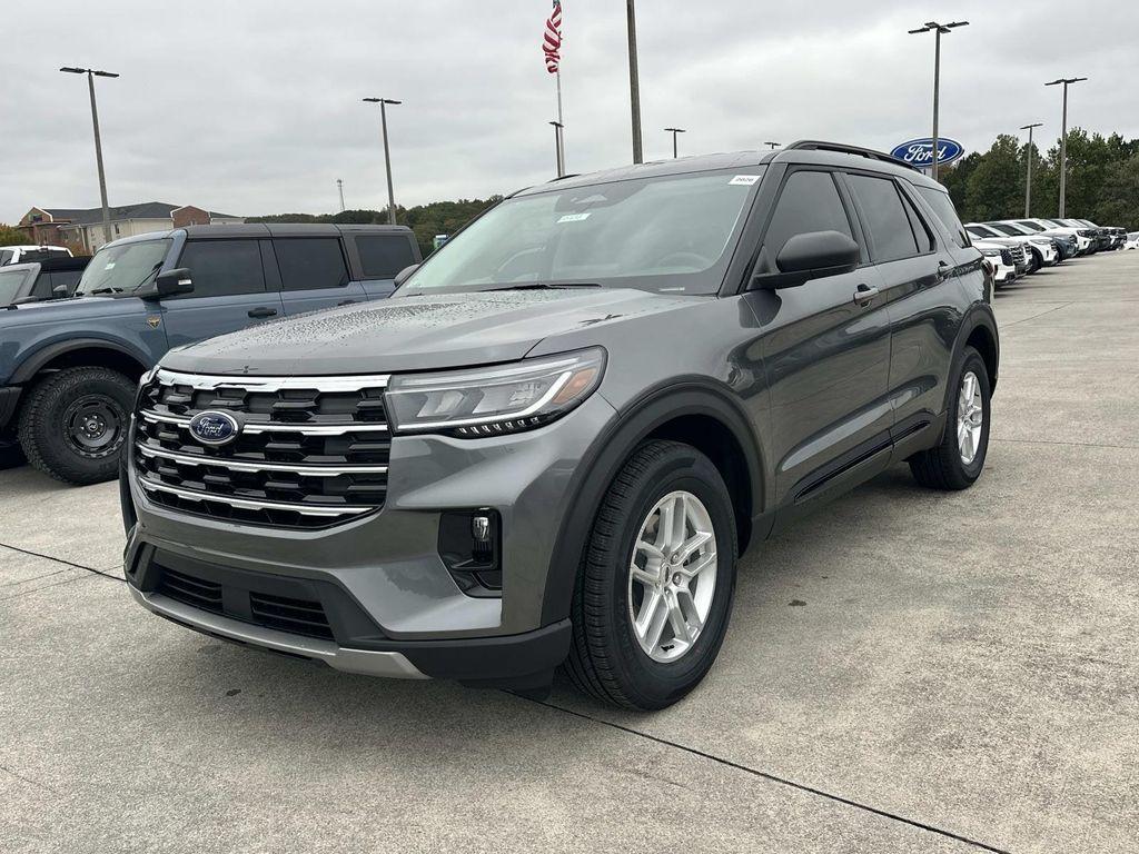 new 2026 Ford Explorer car, priced at $42,923