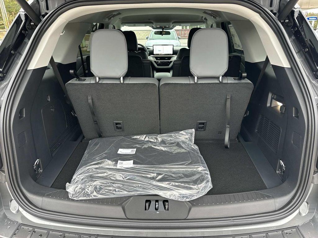 new 2026 Ford Explorer car, priced at $42,923