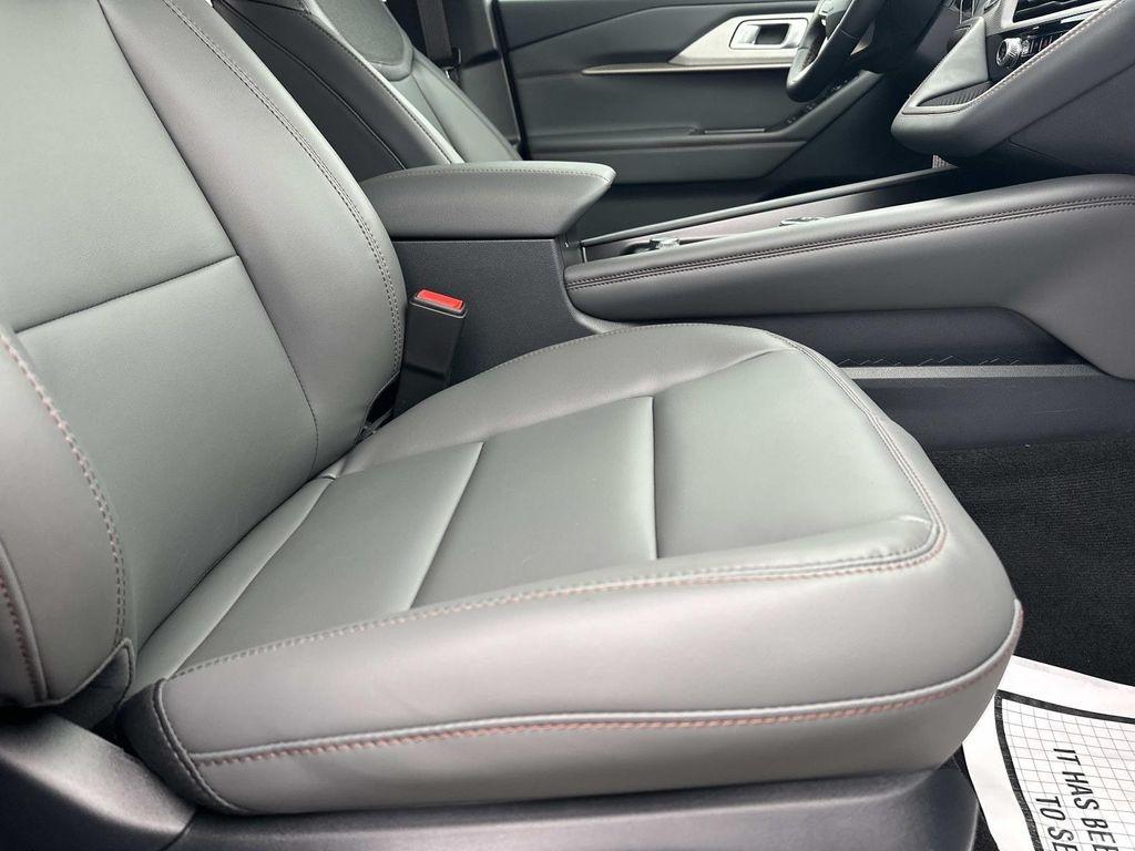 new 2026 Ford Explorer car, priced at $42,923