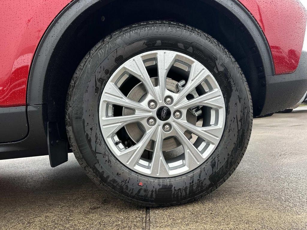 new 2026 Ford Escape car, priced at $29,778