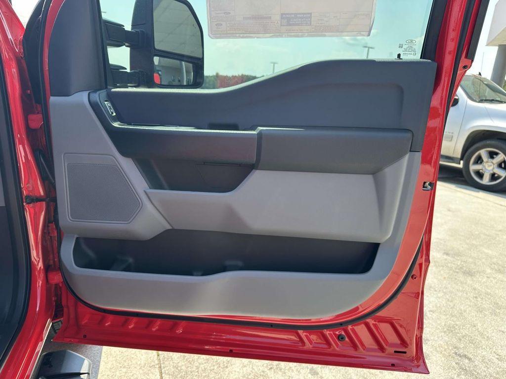 new 2026 Ford F-350 car, priced at $57,733