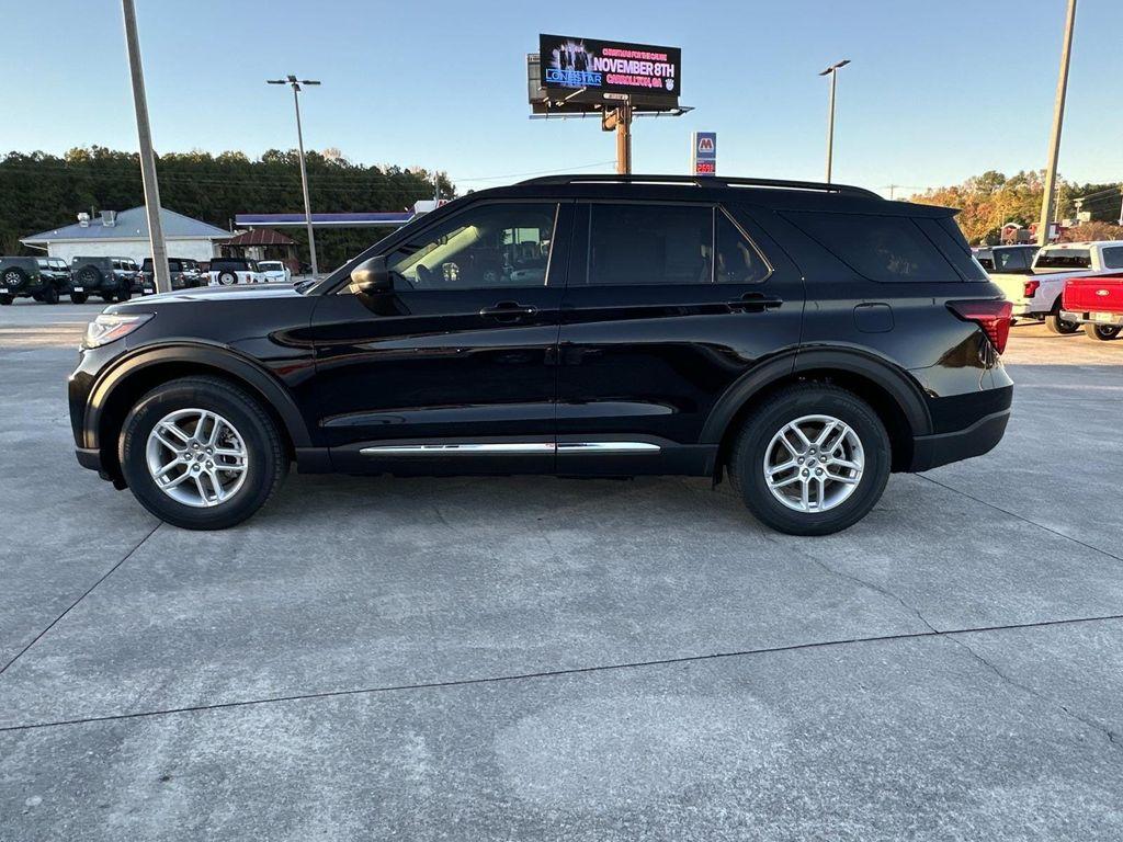 new 2025 Ford Explorer car, priced at $40,018