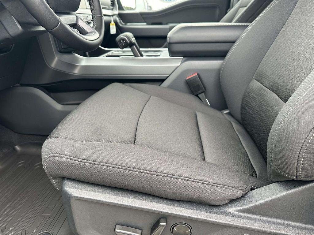 new 2025 Ford F-150 car, priced at $58,428