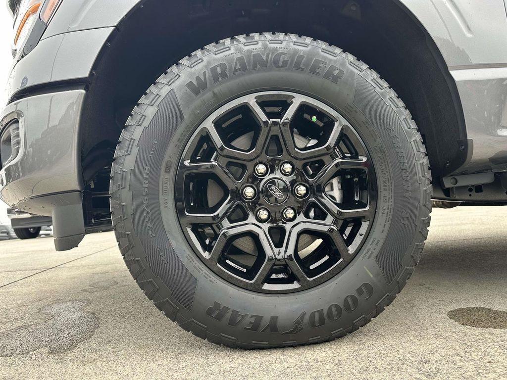 new 2025 Ford F-150 car, priced at $58,428